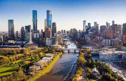 Photo of the Melbourne skyline during the day