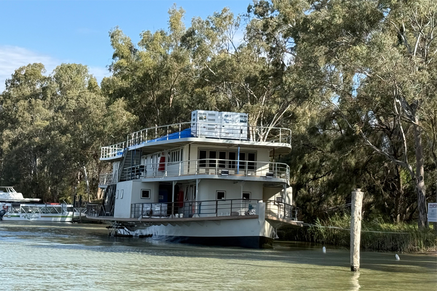 PS Australian Star paddlesteamer on the Murray River PS Australian Star paddlesteamer on the Murray River